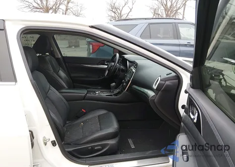 2017 Nissan Maxima 3.5 Sr z USA, uszkodzony, nr VIN 1N4AA6AP0HC361552